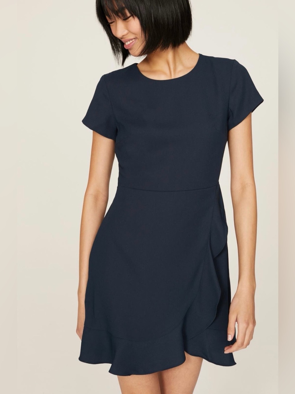 Club Monaco~Navy Short Sleeve Ruffle Hem Lama Dress~Size 2~$199~